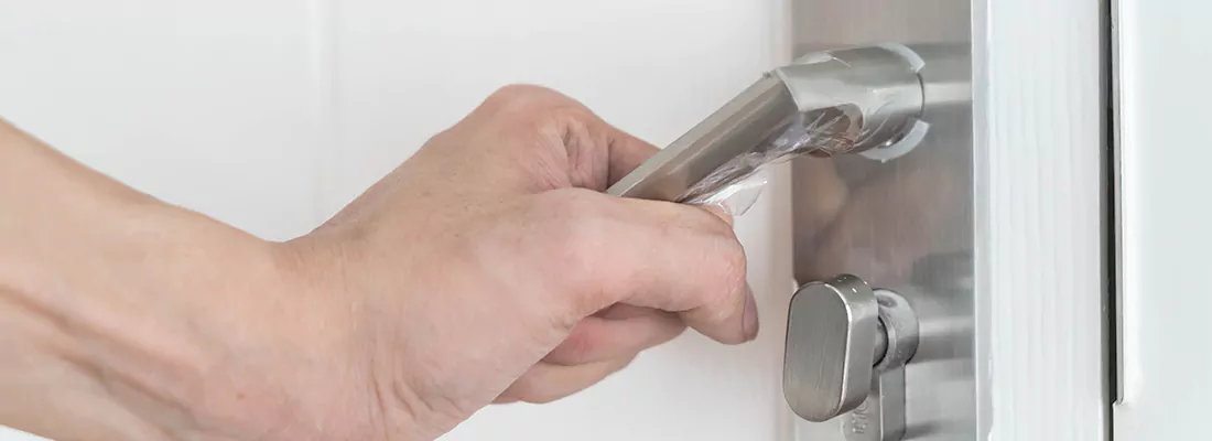 Expert Garage Door Opener Repair and Installation in Oakland Park, FL